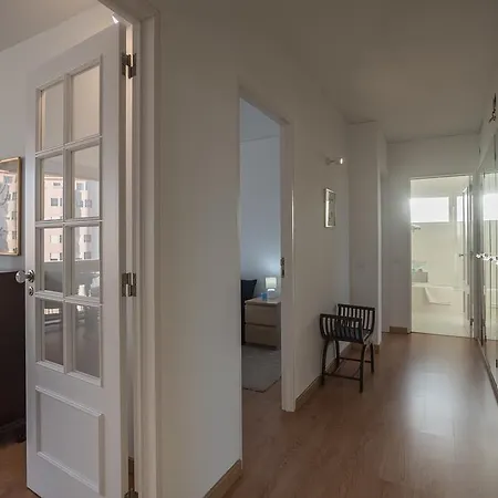 Apartment - Avenida Infante D. Henrique Cascais