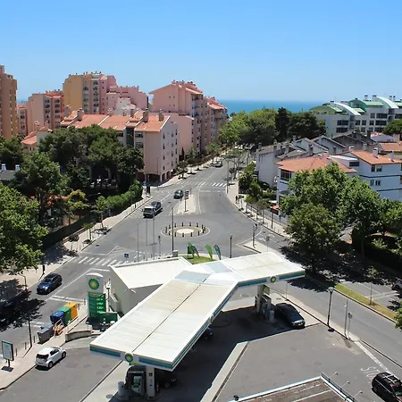 - Avenida Infante D. Henrique Cascais
